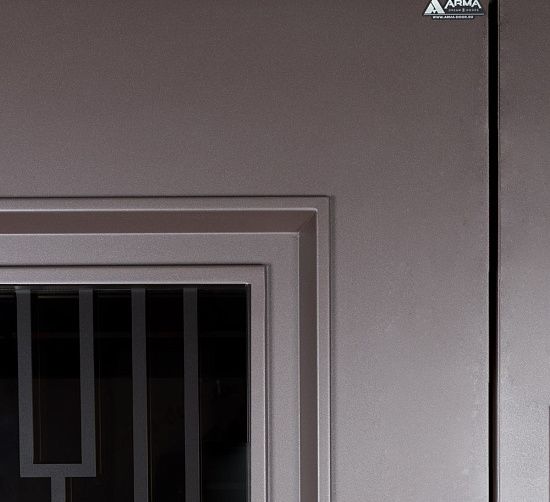 Входная дверь  