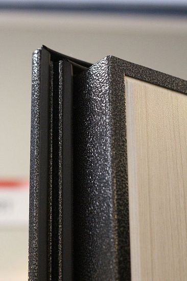 Входная дверь  