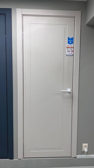 Межкомнатная дверь  